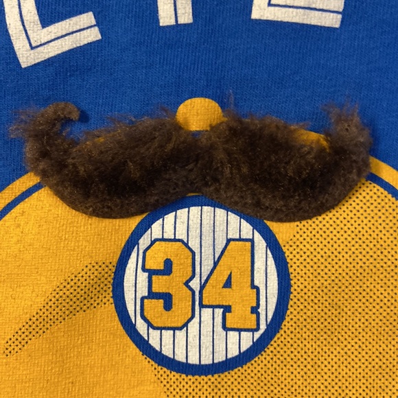 Rollie Fingers Run Shirt 2014 Miller Park - Picture 2 of 4
